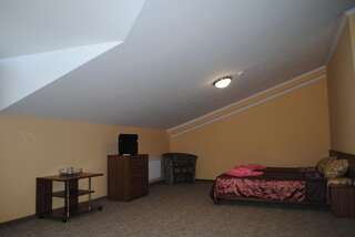 Гостиница Трискеле Судак Судак Двухместный номер с 1 кроватью или 2 отдельными кроватями-43